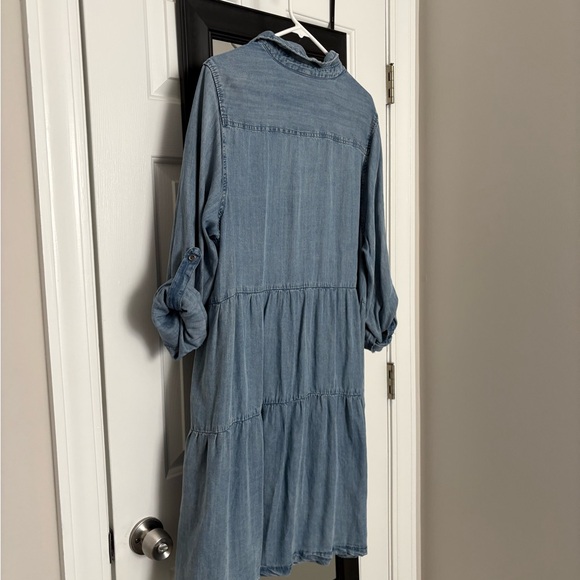 Velvet Heart Light Blue Denim Dress - Picture 3 of 3